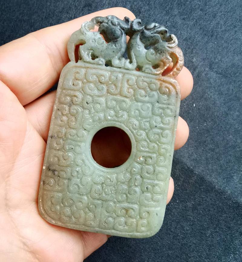 Rechteck Drachen Donut Schnitzen Natürlichen Braunen Jade Jaspis Stein Anhänger, Edelstein Perle, Gute Glück Amulett Für Die Herstellung Von Rechteck Drachen Donut Schnitzen Natürlichen Braunen Jade Jaspis Stein Anhänger, Edelstein Perle, Gute Glück Amulett Für Die Herstellung Von von diygem