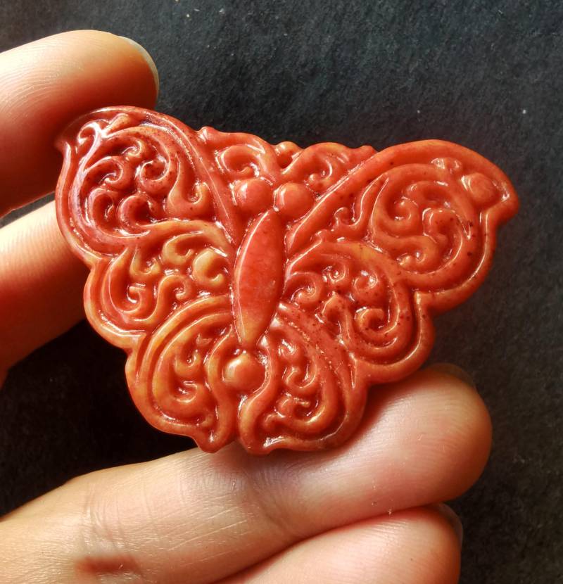 Schmetterling Schnitzen Rote Jade Stein Anhänger, Charme Amulett Für Die Herstellung Handgemachte Halskette Schmuck Geschenk von diygem