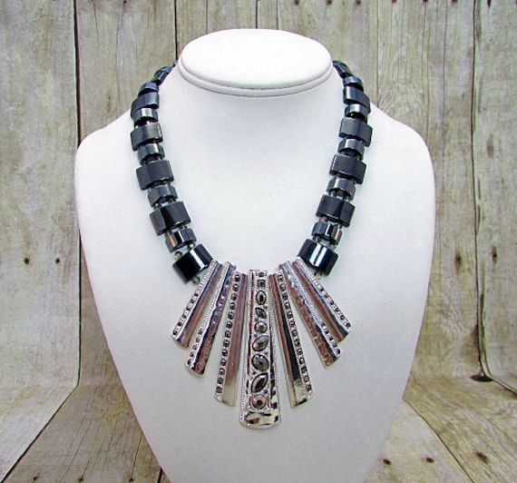 Hämatit Und Kristall Halskette Mit Anhänger von dkelleysdesigns