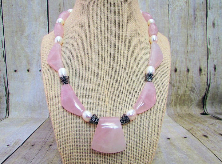 Rosa Quarz Und Perle Halskette von dkelleysdesigns