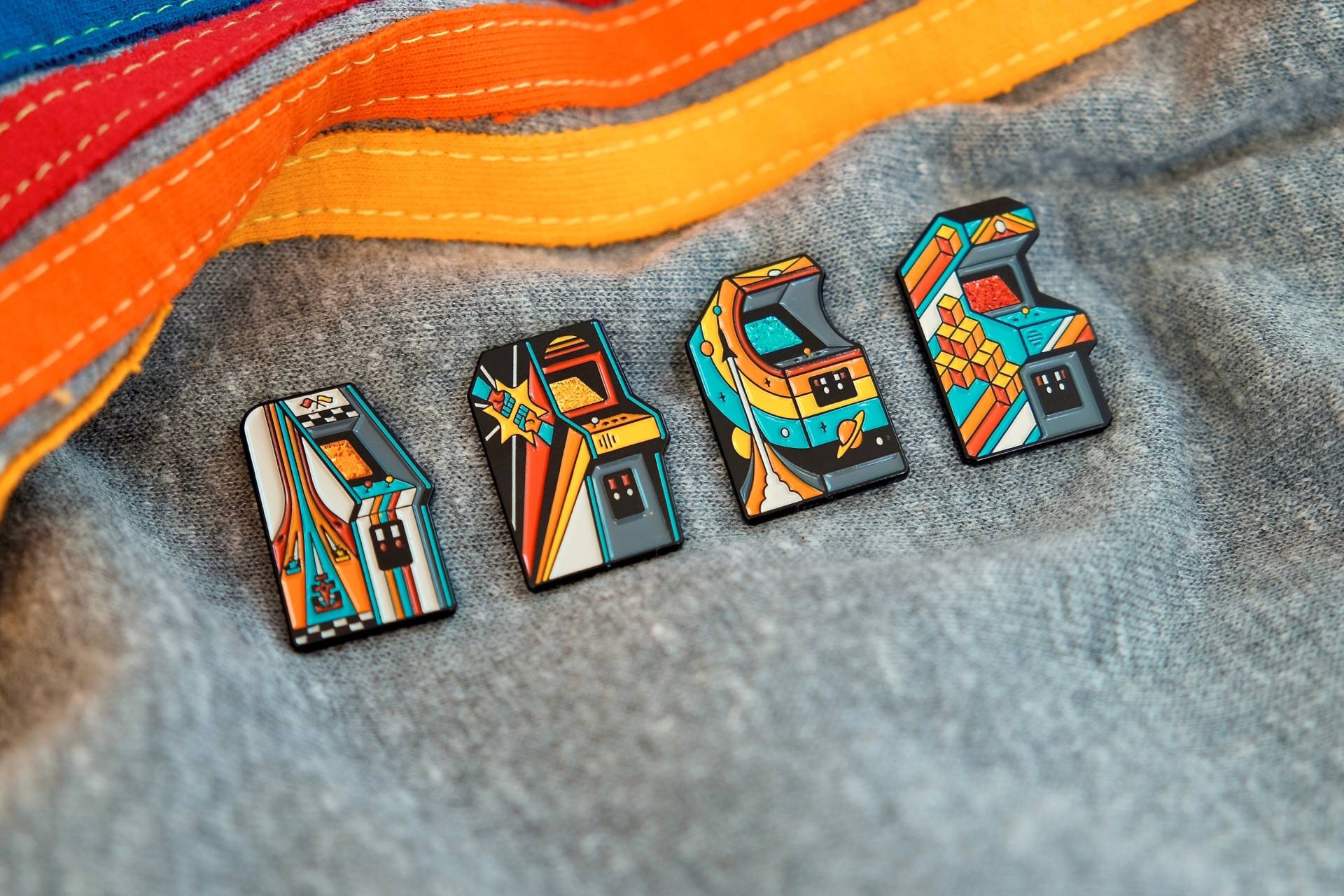 Arcade Game Machine Pin Pack | Race, Fight, Fly & Build von dkngstudios