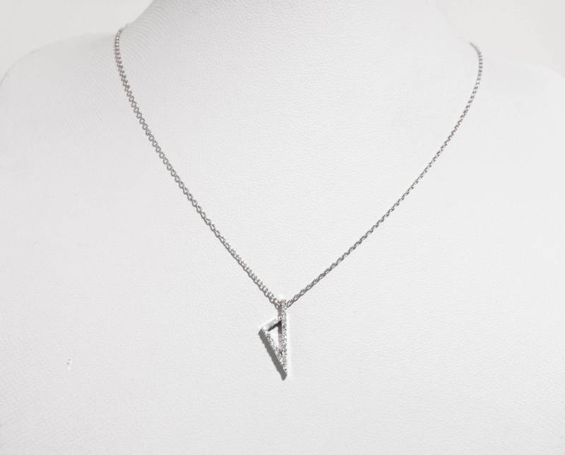 Korsika Anhänger Halskette 750 Weißgold Und Diamanten Korsika Anhänger Halskette 750 Weißgold Und Diamanten von dmPERALDI