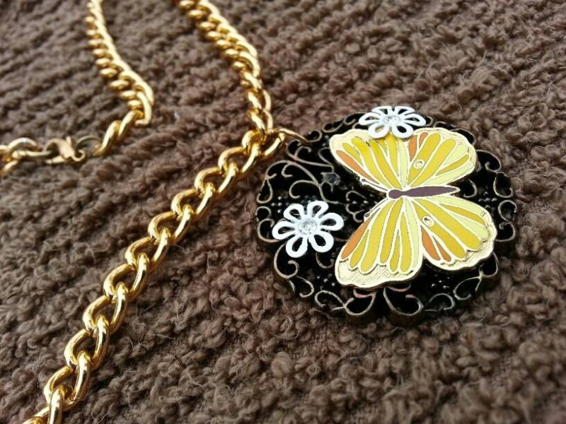 Halskette - Vintage Schmetterling Anhänger von dodeca12