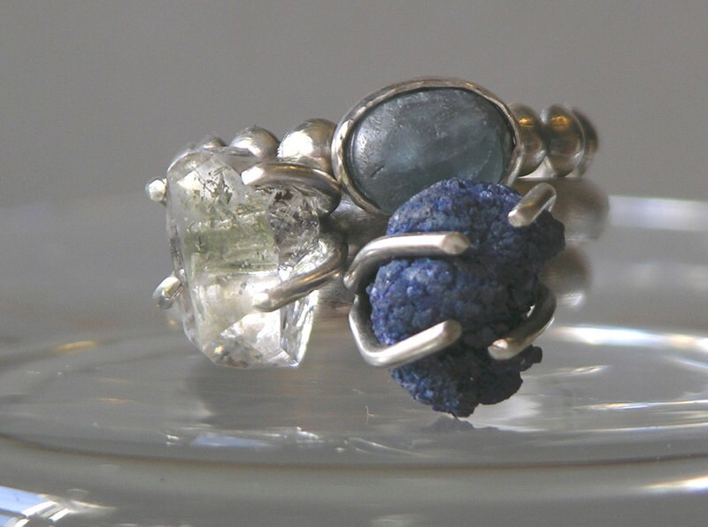 Habe The Blues Stacking Rings Set von dolldisasterdesign