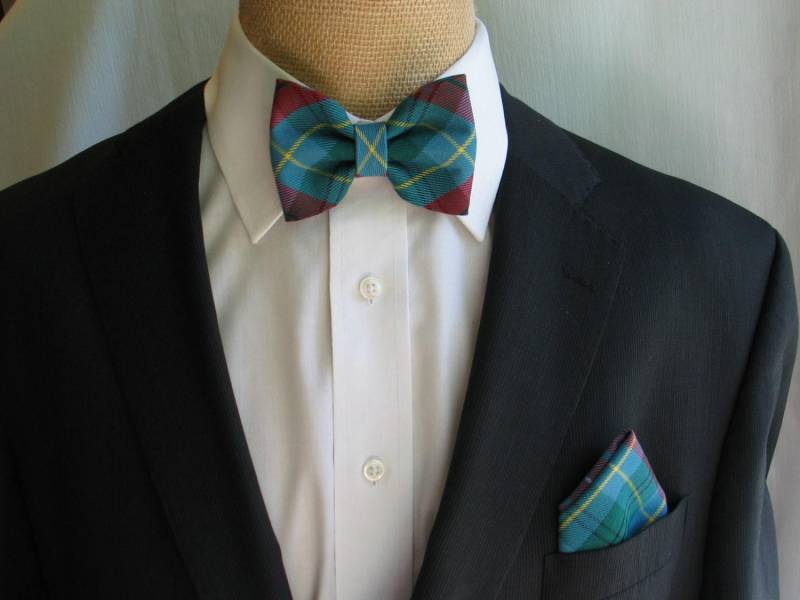 British Columbia Tartan Fliege, Einstecktuch Und Manschettenknöpfe Für Formelle Abendessen von dolldressedup