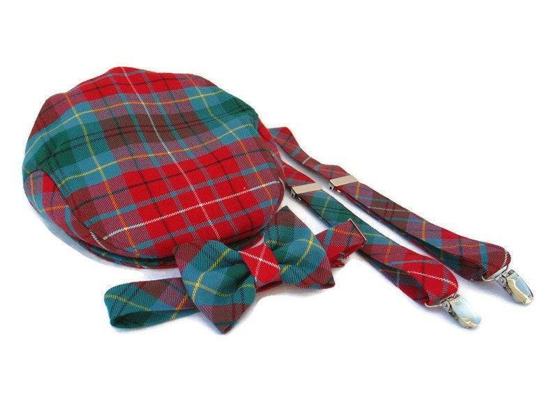 British Columbia Tartan Schiebermütze Fliege Und Hosenträger Set Ein Blaugrün Rot Kariertes Für Bc Hochzeiten von dolldressedup