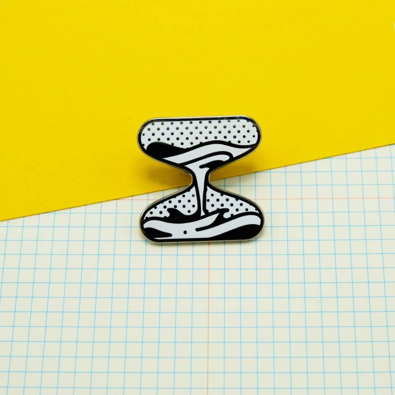 Es Ist Eine Kraft-Pin Von Nick Iluzada Es Ist Eine Kraft-Pin Von Nick Iluzada von domeyshop