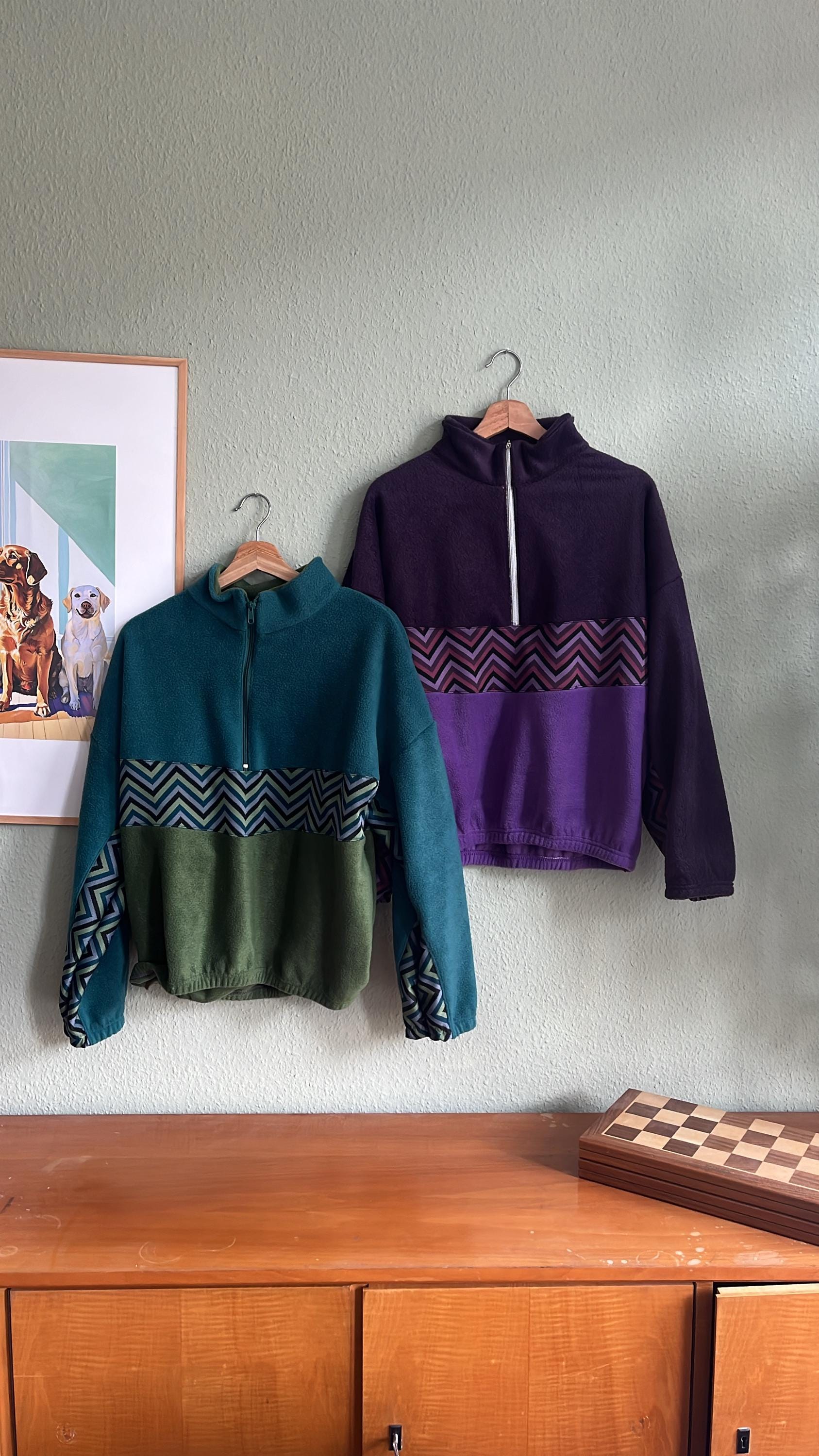 Handmade Fleece Pulli Retro Muster Handmade Fleece Pulli Retro Muster von domisfleece