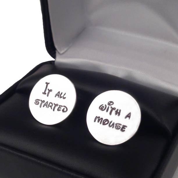 Ausverkauft. Benachrichtige Mich Per E-Mail, Wenn Der Artikel Wieder Verfügbar Ist. Manschettenknöpfe Mit Individuellem von donnaOdesigns