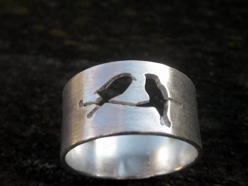 Ausverkauft. Benachrichtige Mich Per E-Mail, Wenn Der Artikel Wieder Verfügbar Ist. Vogel Auf Ast Ring von donnaOdesigns