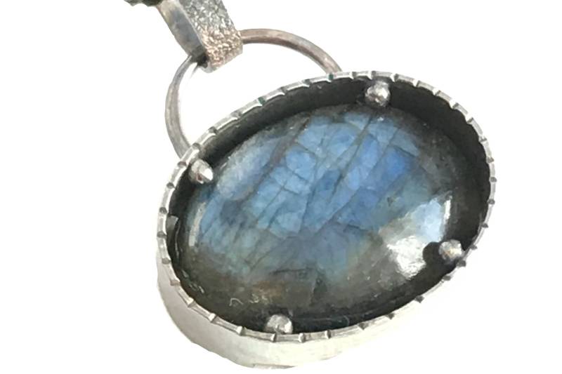 Flashy Blue Labradorite Pendant-Long Layering Boho Necklace-Labradorite Jewelry-Blue Green Flash von donnaOdesigns