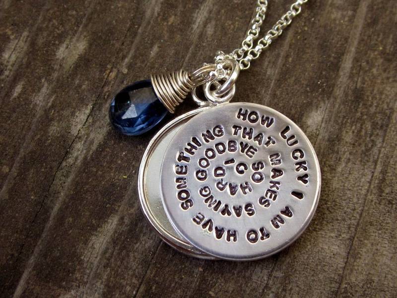 Ausverkauft. Benachrichtige Mich Per E-Mail, Wenn Der Artikel Wieder Verfügbar Ist. Personalisierte Nachricht Locket Individuell Angefertigtes Von von donnaOdesigns