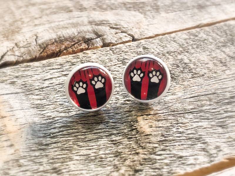 Katze Kratzer 12mm Ohrstecker von doodleandluludesigns