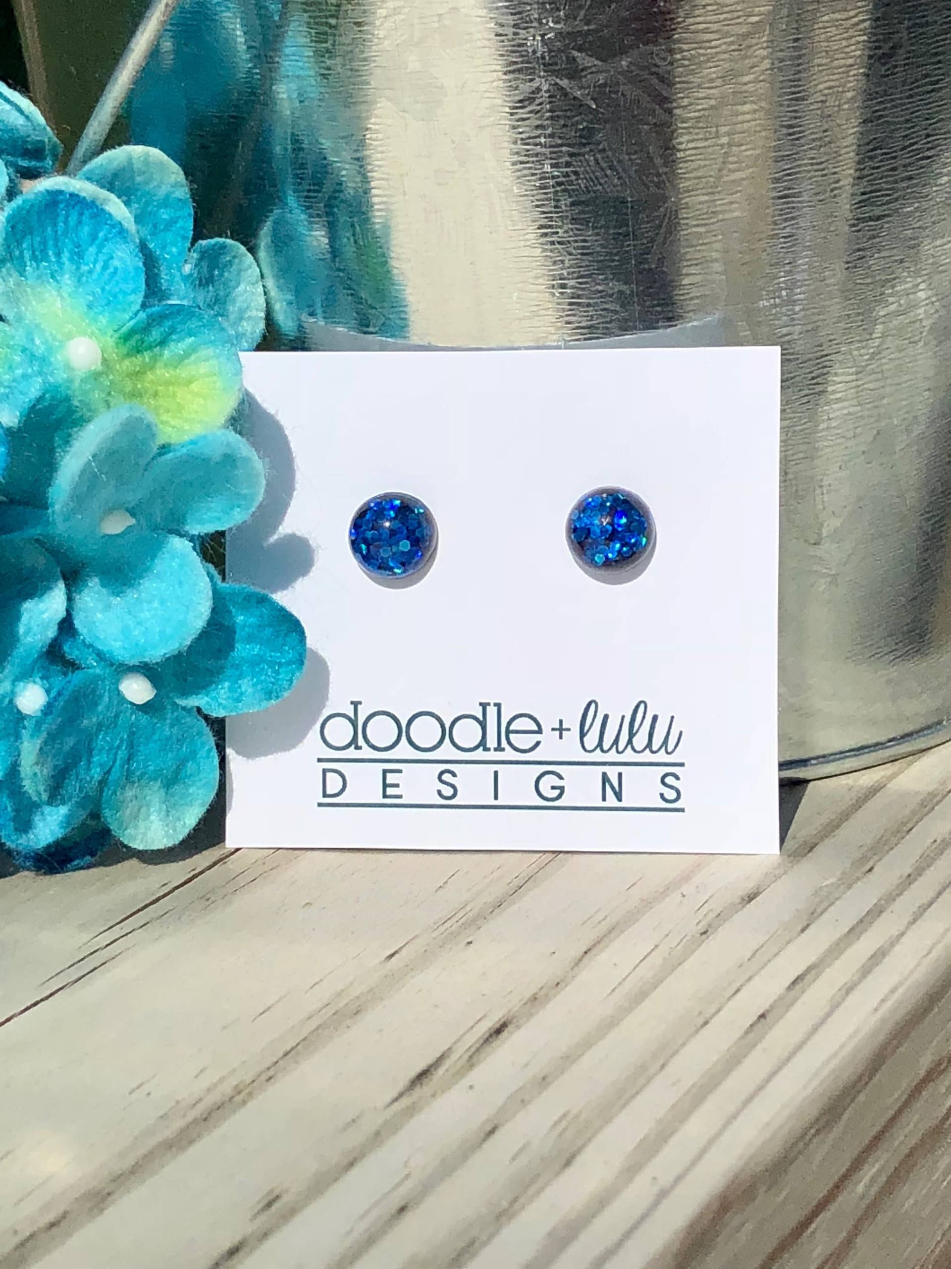 Royal Sparkle Ohrstecker von doodleandluludesigns