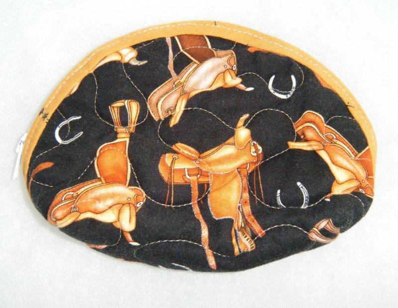 Kleine Gesteppte Geldbörse - Westernsättel von doodlebugdogs