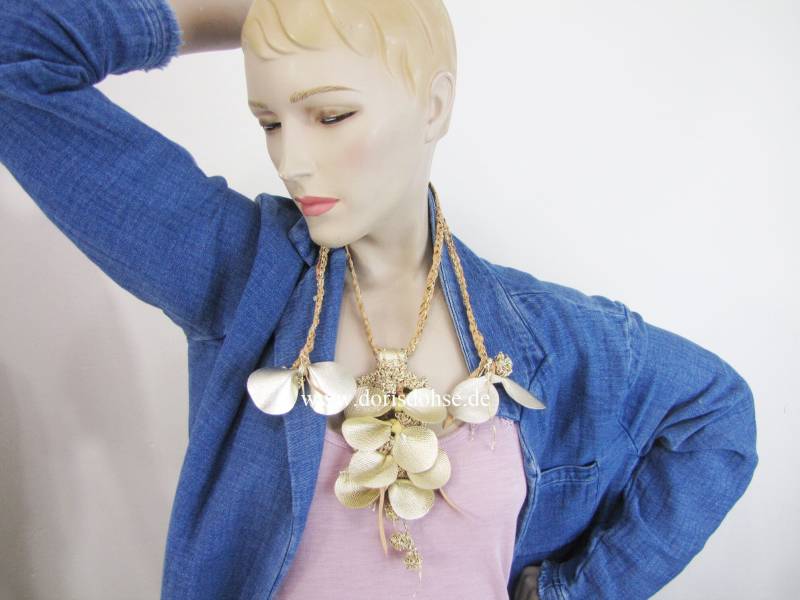 Art Schmuck Designer Häkel Kette Ooak Synthetik Leder Exklusiv Geschenk Statement Kunst Zum Tragen Rarität Variabel von dorisdARTcrochet