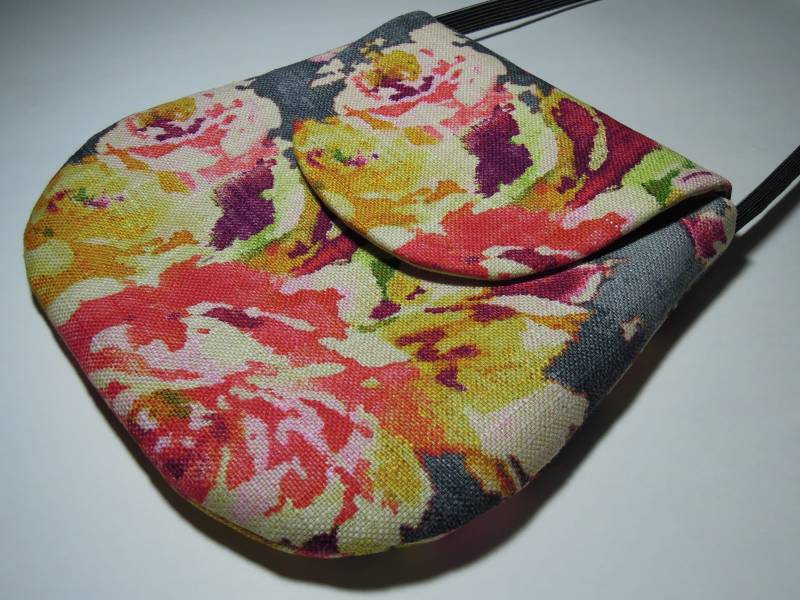 Messenger Bag/Umhängetasche, Handgefertigt Aus Polsterstoff Mit Einzigartigem Farbenfrohem Blumenmalerei-Muster, Gestreiftem Riemen Und Runder von doritberger