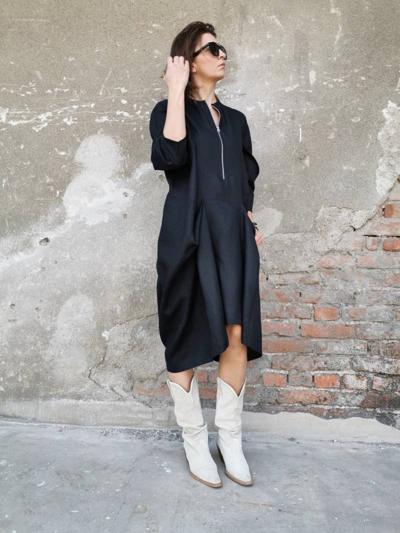Schwarzes Leinen Cocktailkleid, Avantgarde Design, Kleines Leinenkleid, 100% Leinen, Kleid Mit Taschen, Elegantes Design von doroteyya