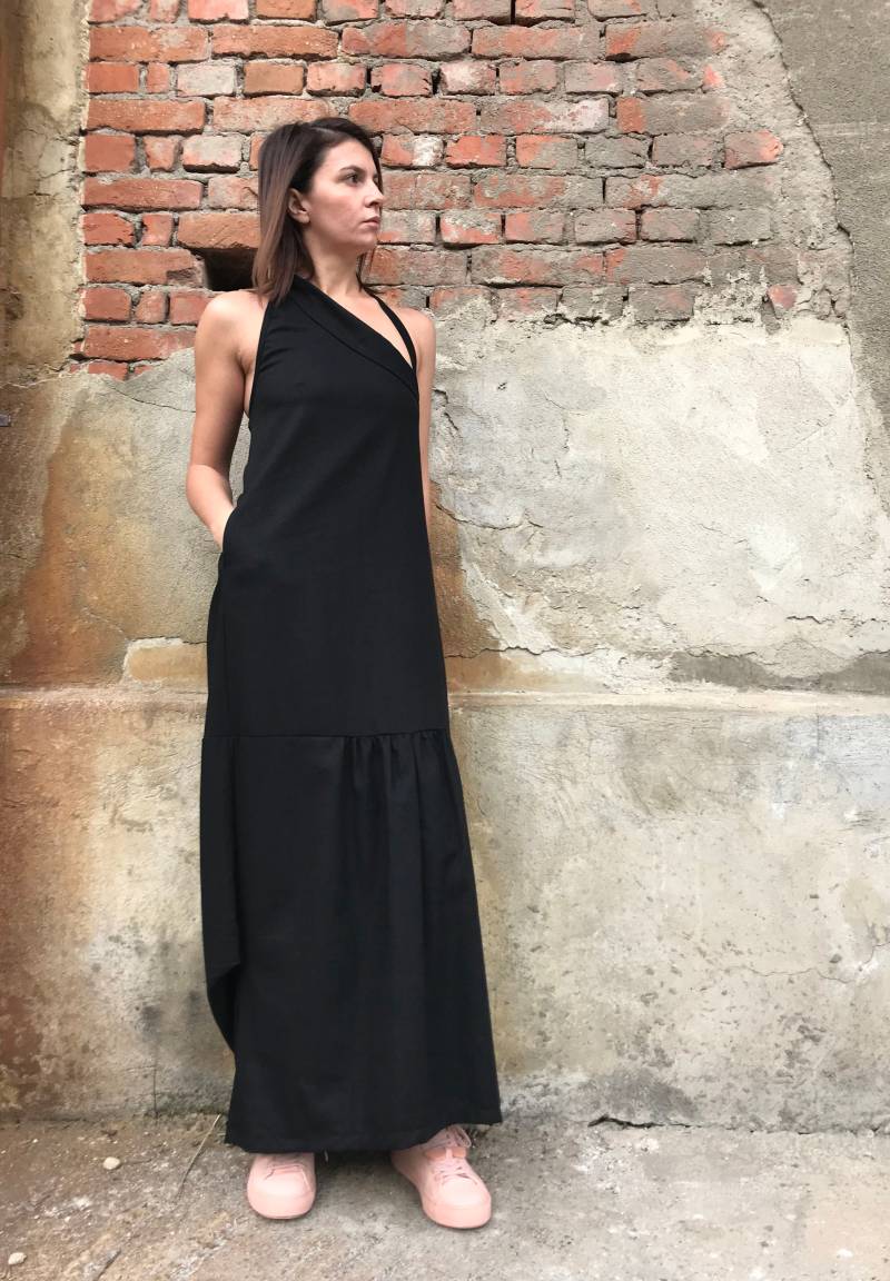 Eine Schulter Leinenkleid, Schwarzes Cocktail Langes Leinen-Cocktailkleid, Abend Kleid von doroteyya