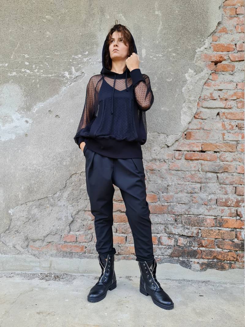 Spitze Sweatershit, Frauen Sweatshirt, Kapuzen-Spitze-Pullover, Schwarze Hoodie, Gothic Top, Fw2020 von doroteyya