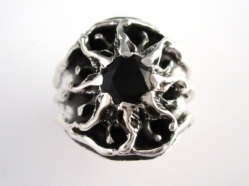 Vintage Design - Herrenring Mit Sunburst Aus Sterlingsilber Und Schwarzem Onyx Vintage Design - Herrenring Mit Sunburst Aus Sterlingsilber Und Schwarzem Onyx von dougpetersonjewelers