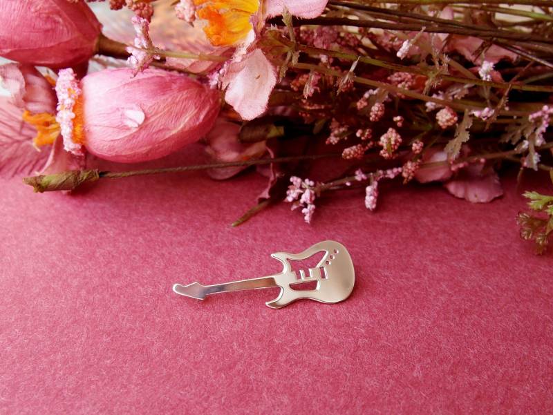 Gitarren Anstecknadel Aus 925Er Silber Handgemachter Musikschmuck von drawadreamjewelry
