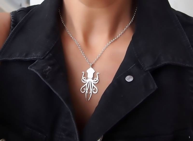 sterling Silber Oktopus Halskette Handgemachter Ocean Charm Schmuck von drawadreamjewelry