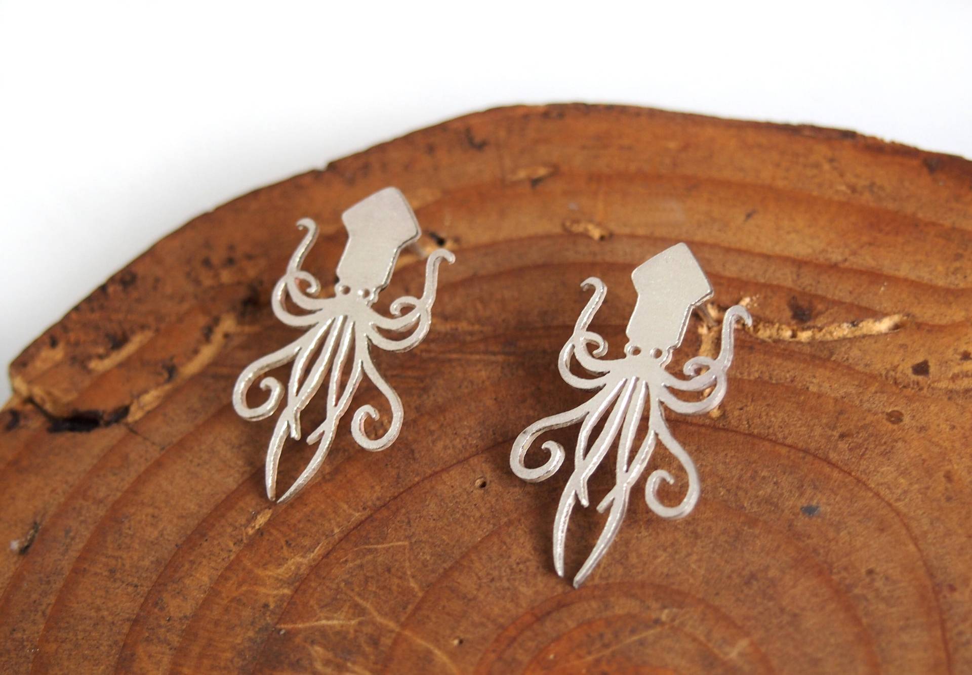 Handgemachte Sterling Silber Kraken Ohrringe Gothic Schmuck von drawadreamjewelry