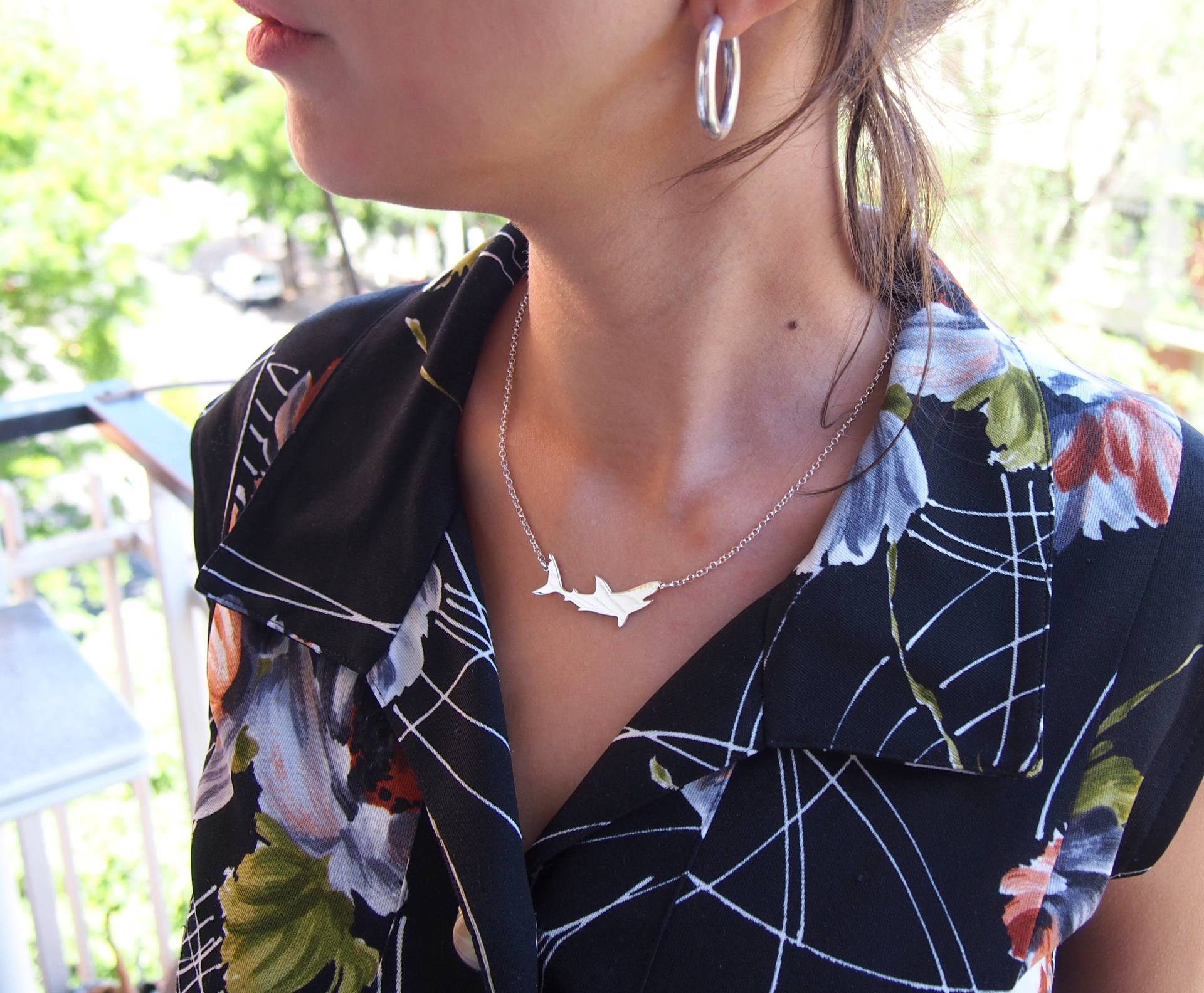 Handgemachte Sterling Silber Hai Halskette Boho Strand Schmuck von drawadreamjewelry