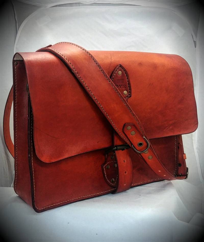 The Courier Classic Leder Messenger Bag The Courier Classic Leder Messenger Bag von drdodsondesigns