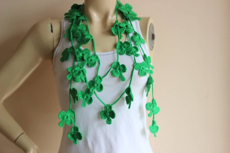 Kleeblatt Häkelschal Schal-Handgefertigter Lariat Schal-Glücksklee Schal von dreamhouse1