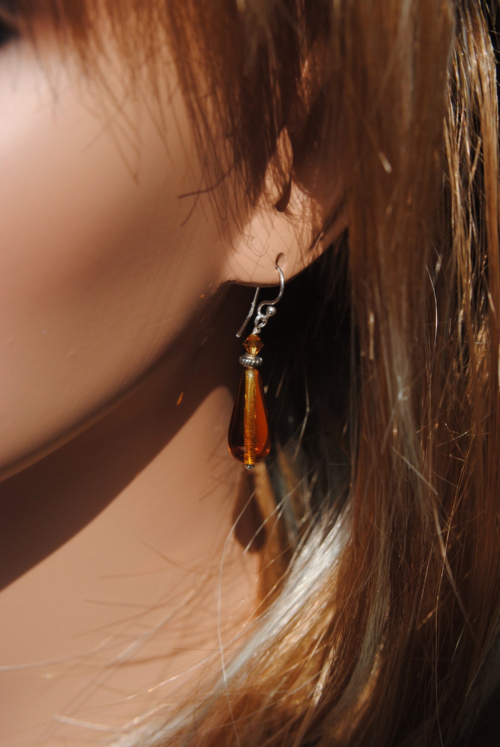 Gold Glas Teardrop Perlenohrringe Mit Swarovski-Kristall Und Silber Perlen von dreamkeepercreations