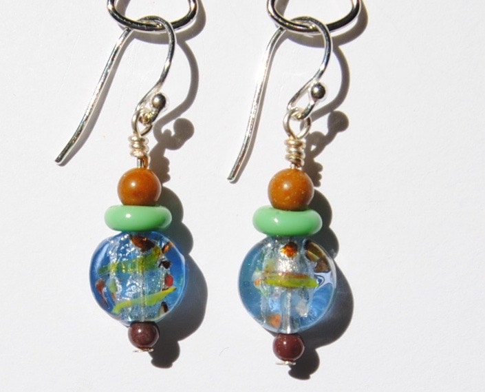 Multicolor Konfetti Eis Blau Glas Und Jaspis Perle Ohrringe Multicolor Konfetti Eis Blau Glas Und Jaspis Perle Ohrringe von dreamkeepercreations