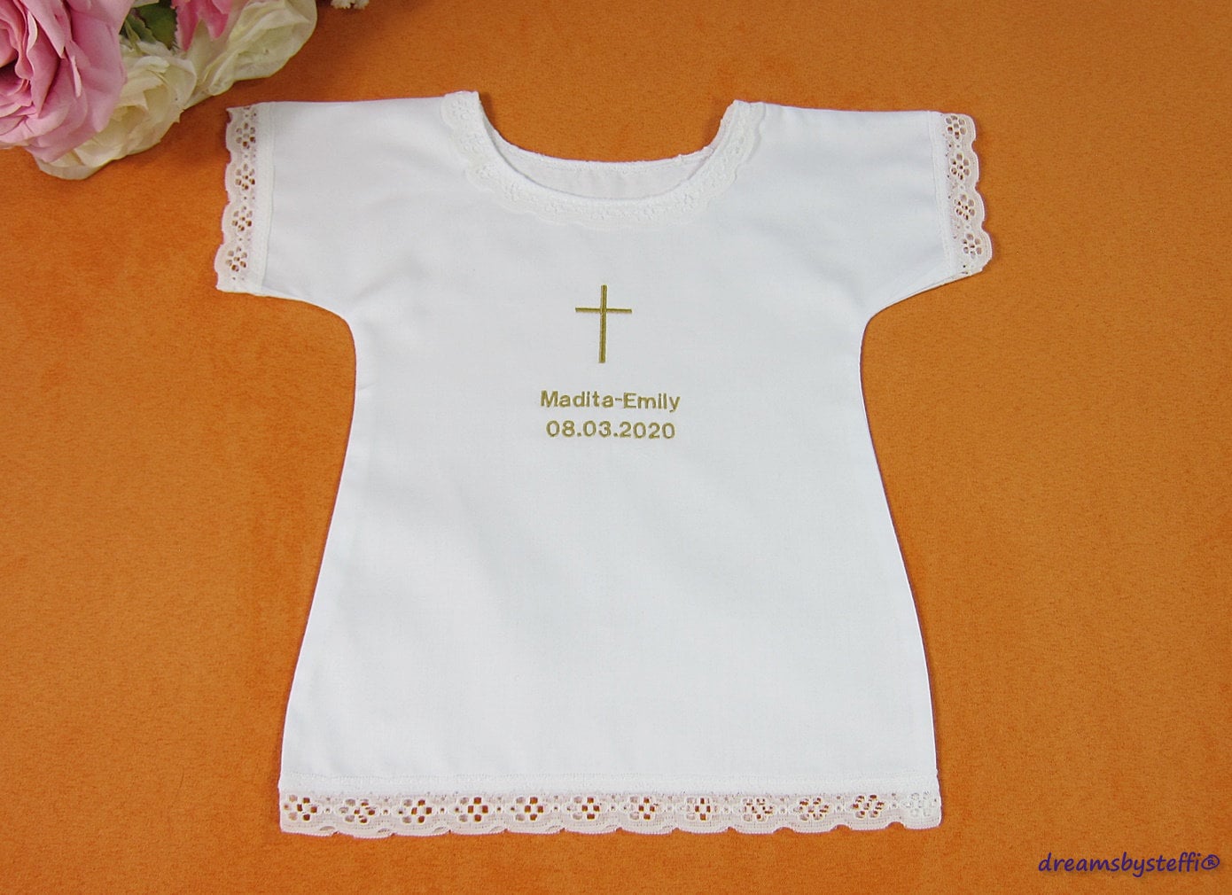 Taufaufleger Taufkleid Feine Spitze Mit Stickerei Name/Datum Und Motiv, Nicht Zum Anziehen Nur Auflegen von dreamsbysteffi