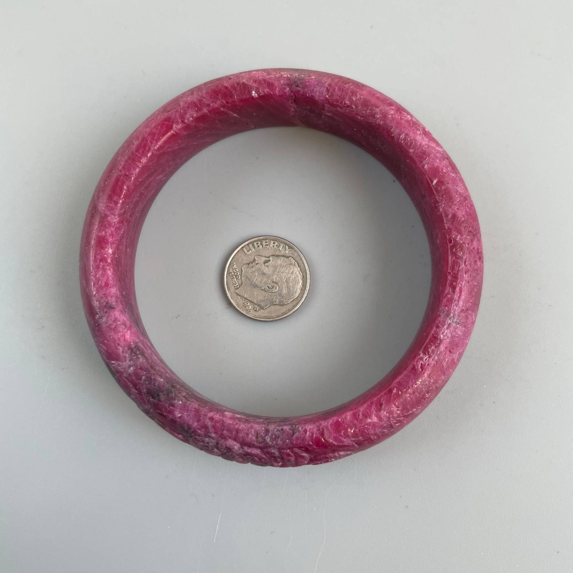 Roter Rubin Zoisit Armreif/Armreif 6mm + D4040 Roter Rubin Zoisit Armreif/Armreif 6mm + D4040 von dreamshop19