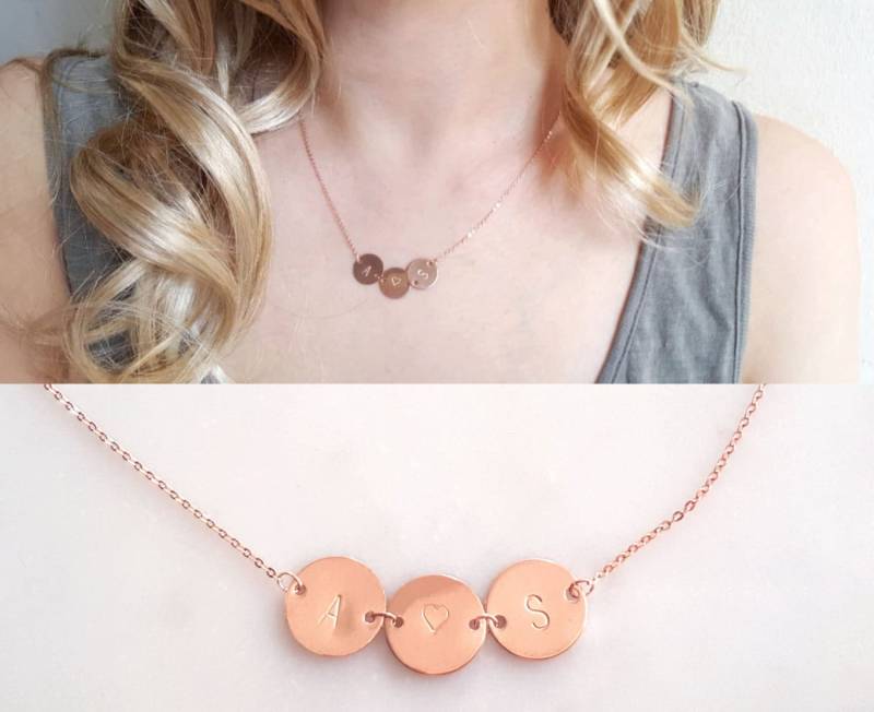 Anfangsscheibe Halskette, Münze Kreis Beste Freunde Hand Gestempelt Initial Brautjungfer Geschenk, Paar von dua770