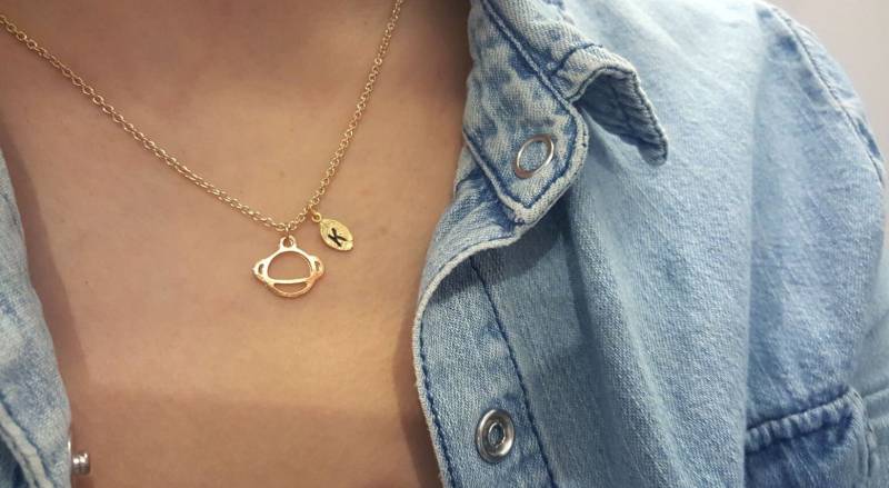Zarte Planeten Halskette Universum Halsketten Astrologie Schmuck Brautjungfer Geschenk Beste Freundin Schwester Weihnachten Geburtstagsgeschenk von dua770
