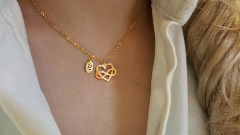 Zarte Zierliche Herz Unendlichkeit Halskette, Liebe Unendlich Halsketten, Layering Winzige Brautjungfer Geschenk, Geschätztes Geschenk Zarte Zierliche Herz Unendlichkeit Halskette, Liebe Unendlich Halsketten, Layering Winzige Brautjungfer Geschenk, Geschätztes Geschenk von dua770