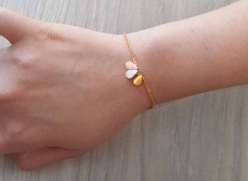 Zarte Zierliche Regentropfen Armbänder, Zarte Tropfen Dünne Goldkette, Layering Armband, Brautjungfer Geschenk Zarte Zierliche Regentropfen Armbänder, Zarte Tropfen Dünne Goldkette, Layering Armband, Brautjungfer Geschenk von dua770
