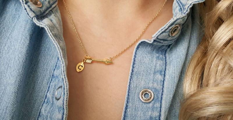 Zierliche Petite Pfeil Halskette, Halsketten, Süße Layering Winzige Brautjungfer Geschenk, Geschätztes Geschenk von dua770