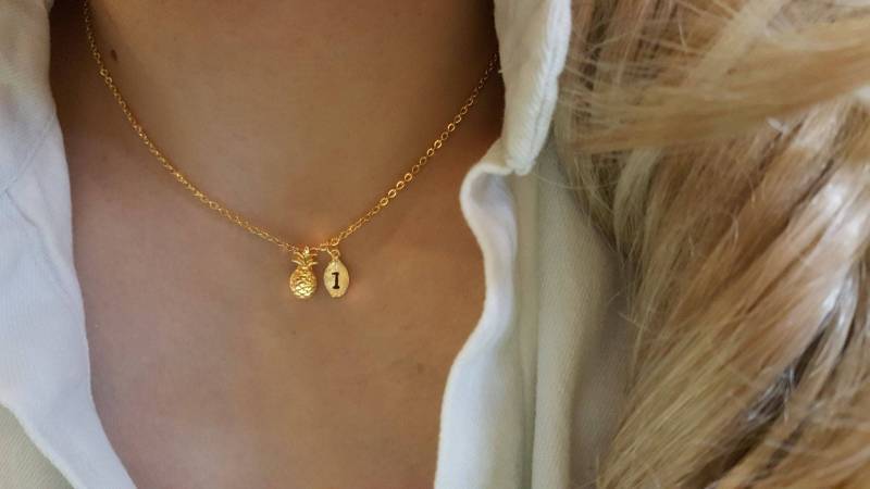 Zierliche Zierliche Ananas Halskette, Layering Winzige Brautjungfer Geschenk, Geschätztes Geschenk von dua770