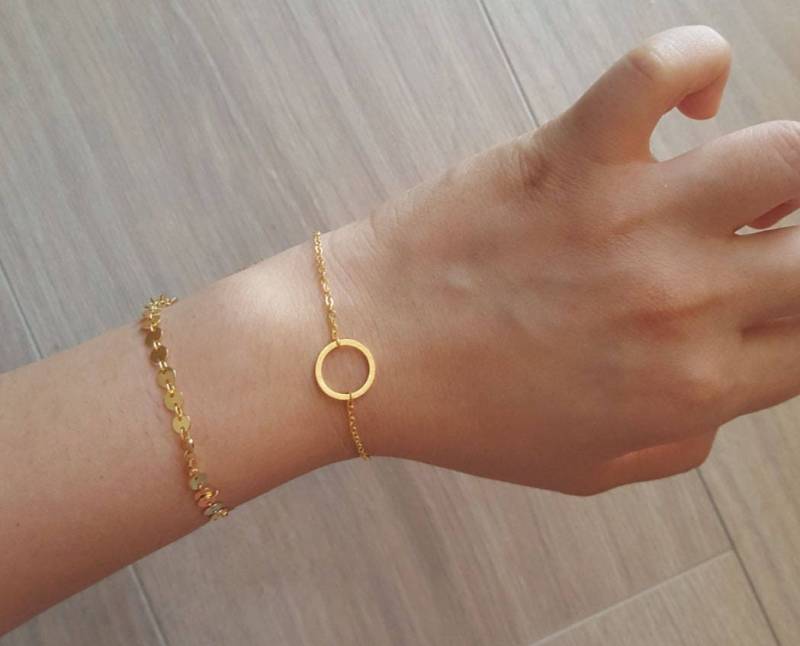 Zierliche Zierliche Kreis Armbänder, Zartes Karma Armband, Rundes Dünne Goldkette, Layering Brautjungfer Geschenk von dua770