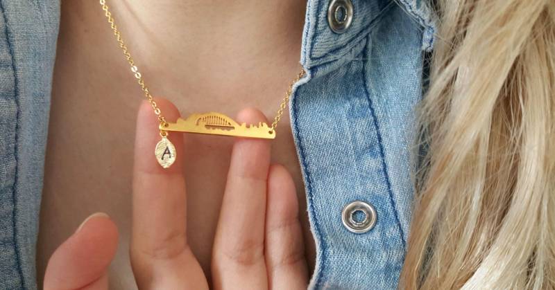 Zierliche Zierliche Sydney Halskette, Australien Stadt Erste Blatt Layering Brautjungfer Geschenk, Geschätztes Geschenk von dua770