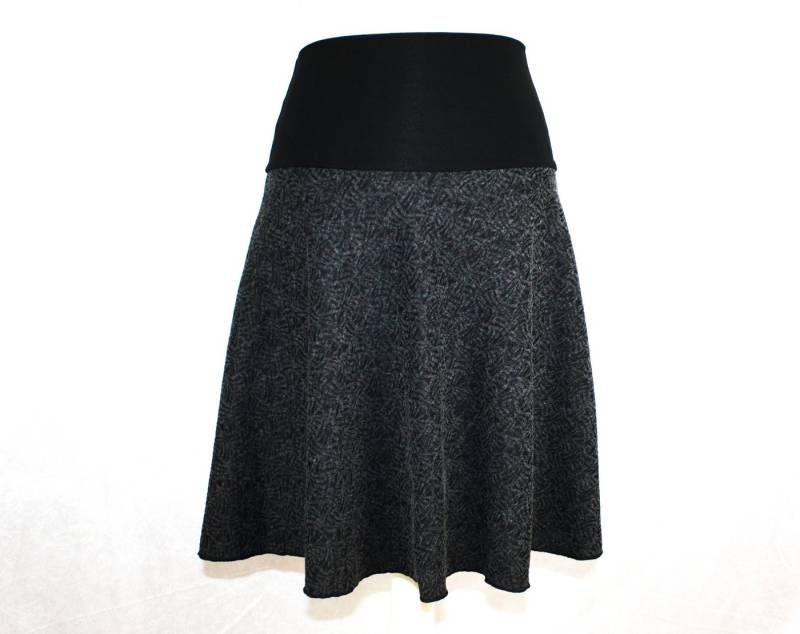 dunkle design Strickrock Feinstrick Dunkelrot Floral Grau 57cm elastischer Bund von dunkle design