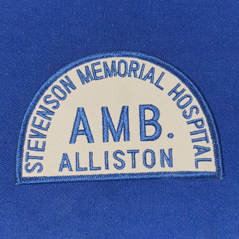 Alter Stevenson Individuelles Krankenhaus Alliston Krankenwagen-Aufnäher Ontario Kanada von dynamicentry