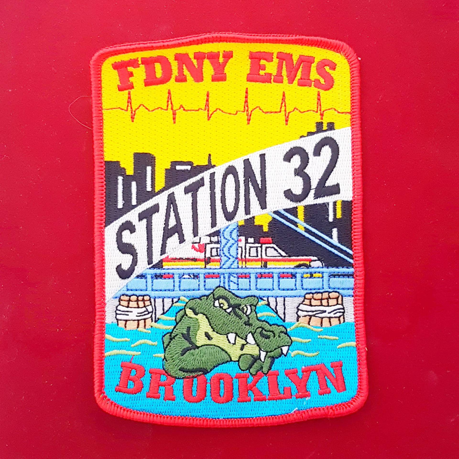 F.d.n.y. Station 32 Ems Brooklyn Aufnäher F.d.n.y. Station 32 Ems Brooklyn Aufnäher von dynamicentry