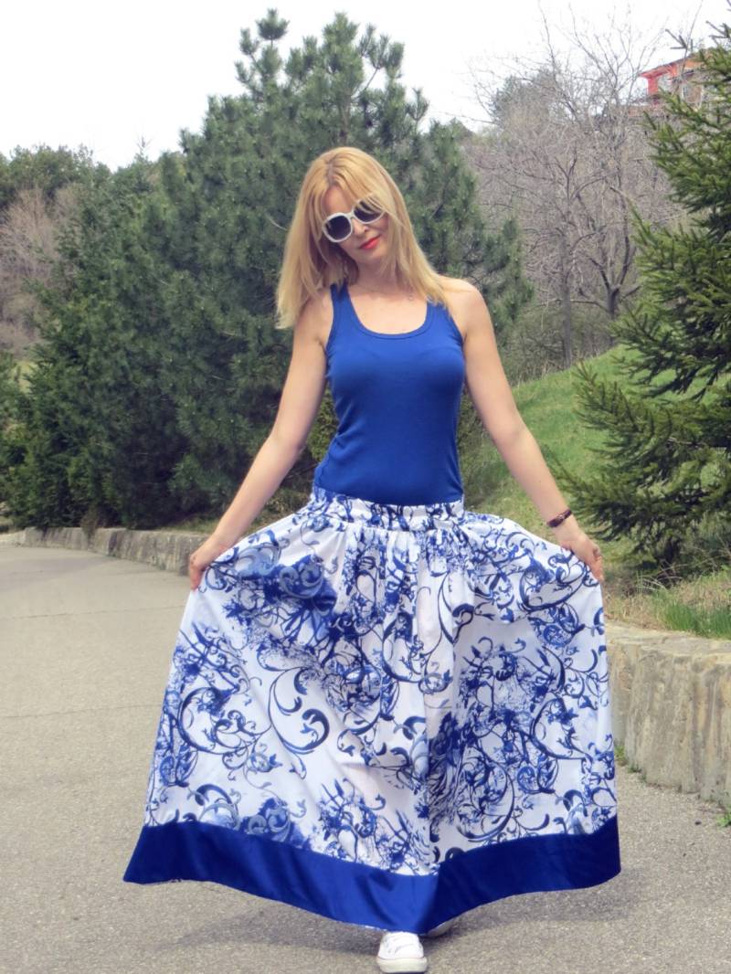 Wunderschöne Maxirock/Royal Blau Lose Ausgestattet Baumwolle Rock Oversize Blumen Casual Maxi-Rock Elegante Plus Größe von eMODNO
