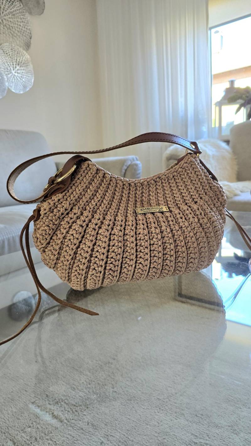 Croissant Bag Elegant, Schultertasche Als Stillvolles Accessoire, Crossbody Tasche Modern, Handmade Handtasche, Zeitlose Boho Abendtasche von eMRINollodecor