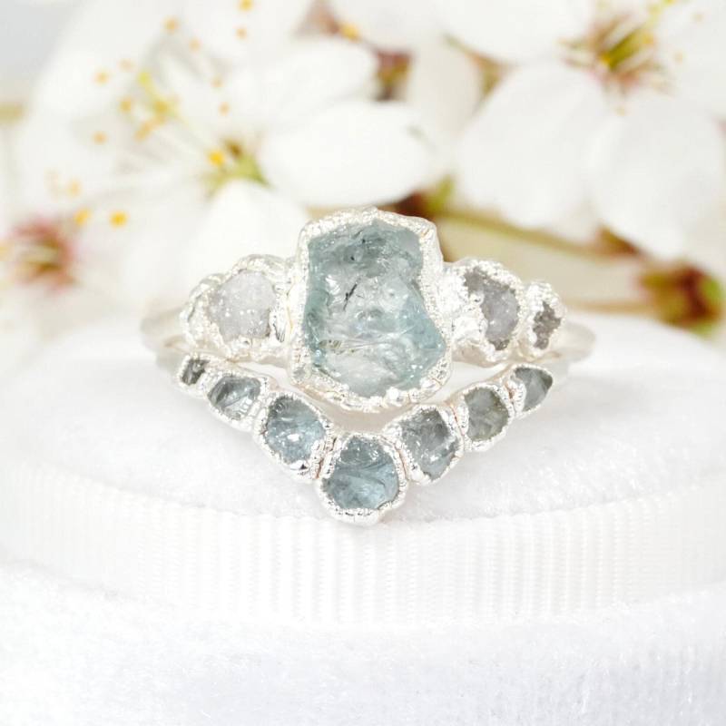 Set Oder Einzel // Rustikaler Ehering Mit Aquamarin Und Diamant. Set Rohkristall Vorschlag Ring Schmuck 999Er Silber von eMerakiGalaxy