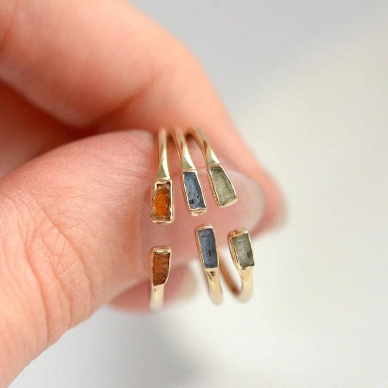 Kyanit Ring Set. Set Von 3 Roher Ring. Blau, Grün, Orange Edelstein Einzigartiges Grüner von eMerakiStudio
